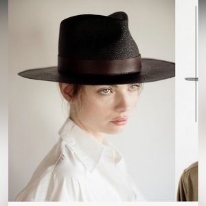 NEW Janessa Leon LENI HAT